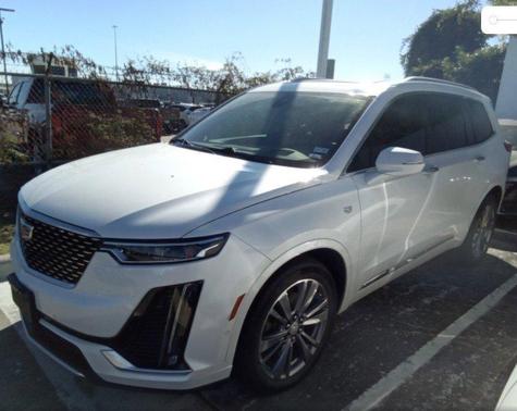 2022 Cadillac XT6 Premium Luxury FWD