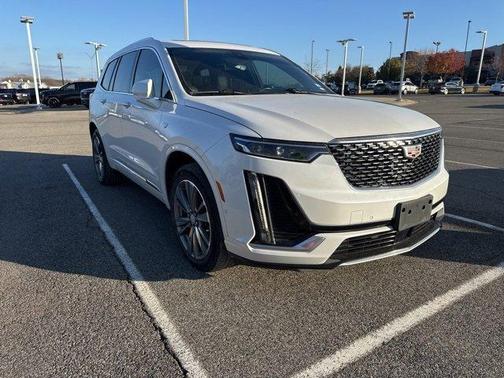 2022 Cadillac XT6 Premium Luxury FWD