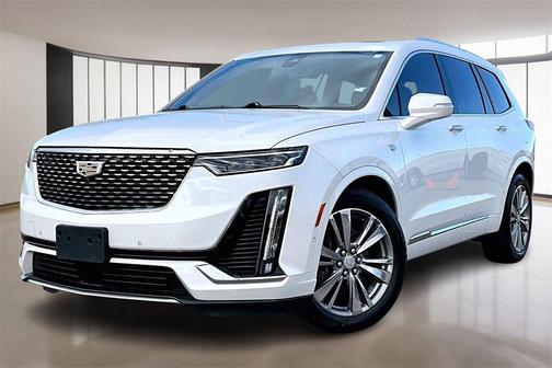 2022 Cadillac XT6 Premium Luxury FWD