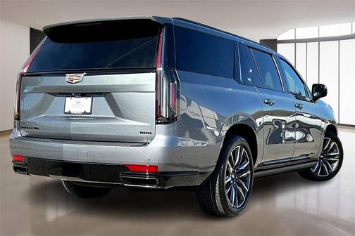 2022 Cadillac Escalade ESV Sport Platinum