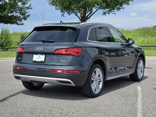 2018 Audi Q5 2.0T Prestige