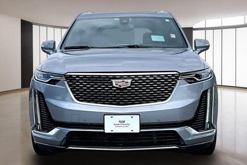 Silver Metallic 2025 Cadillac XT6 Premium Luxury FWD