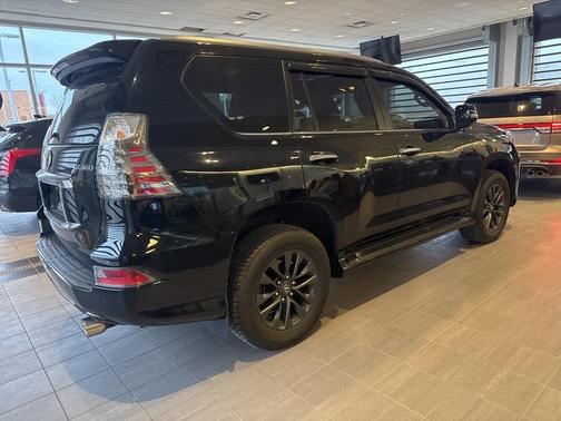 2023 Lexus GX 460 Base