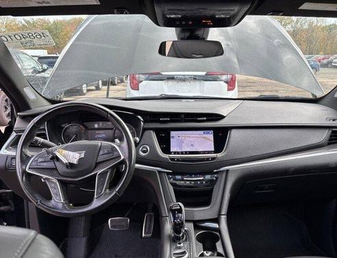 2023 Cadillac XT5 Sport