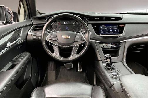 2023 Cadillac XT5 Sport