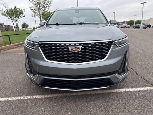 Silver Metallic 2023 Cadillac XT6 Premium Luxury AWD