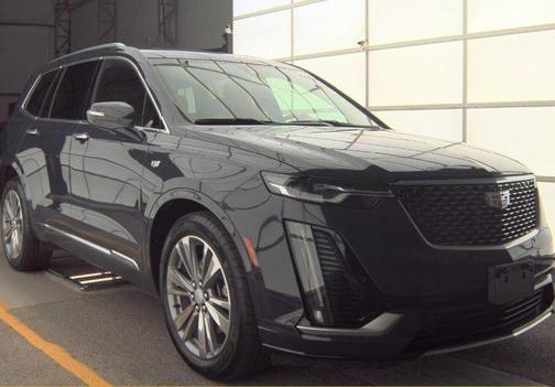 2025 Cadillac XT6 Premium Luxury FWD