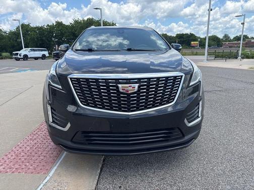 Stellar Black Metallic 2023 Cadillac XT5 Luxury