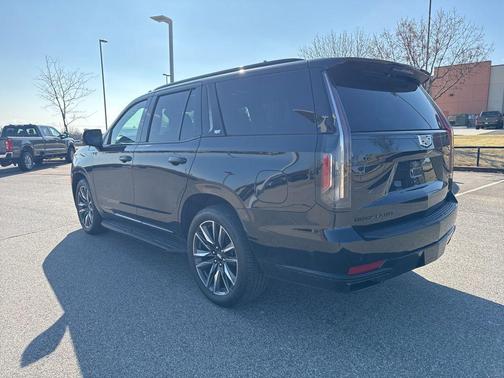 2024 Cadillac Escalade Sport