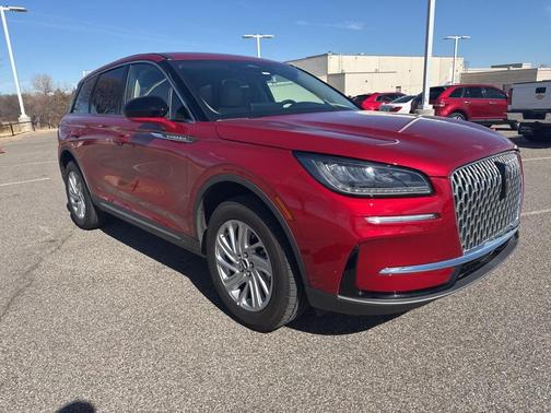 2025 Lincoln Corsair Premiere