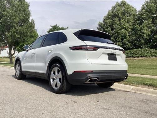 2020 Porsche Cayenne Base