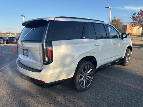 2023 Cadillac Escalade Sport Platinum