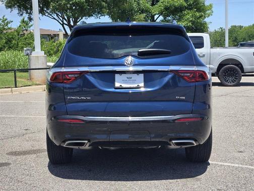 2022 Buick Enclave Premium