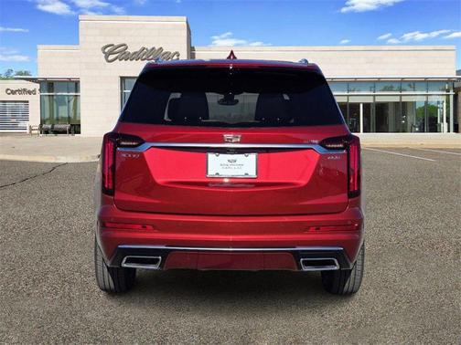 2025 Cadillac XT6 Premium Luxury FWD