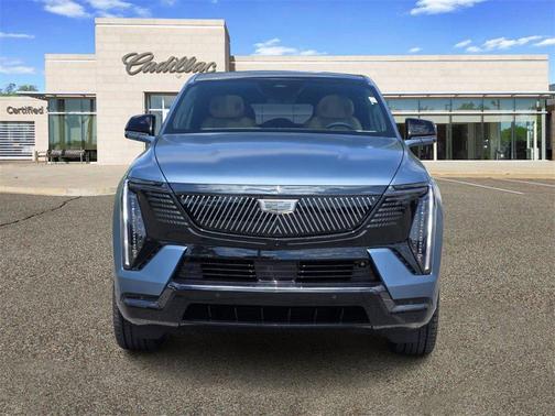 2025 Cadillac Escalade IQ Sport 2