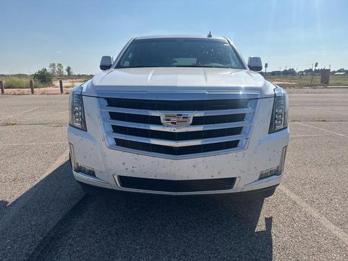 2018 Cadillac Escalade Standard
