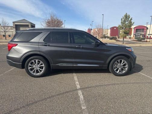 2020 Ford Explorer Limited