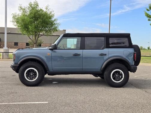 2021 Ford Bronco Badlands