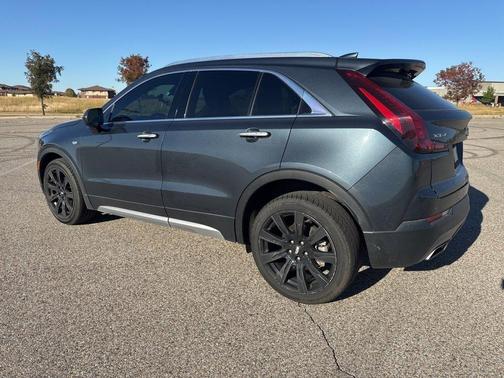 2019 Cadillac XT4 Premium Luxury