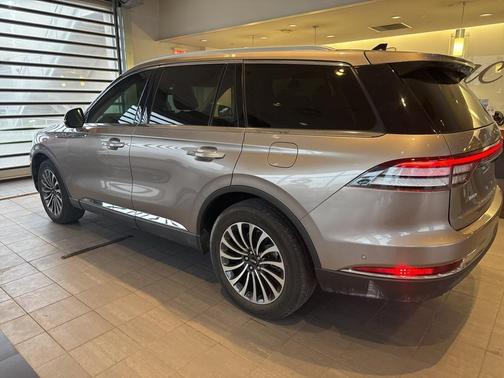2021 Lincoln Aviator Reserve AWD