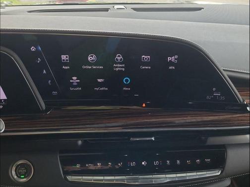 2022 Cadillac Escalade ESV Premium Luxury