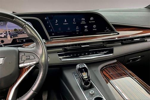 2022 Cadillac Escalade ESV Premium Luxury