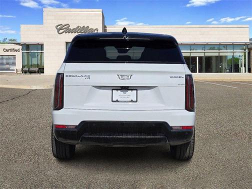 2025 Cadillac Escalade IQ Sport 2