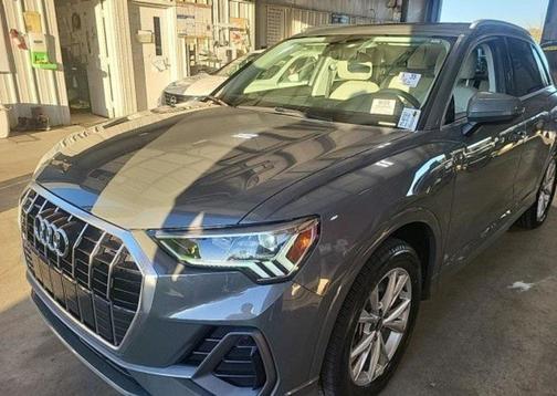 2023 Audi Q3 45 S line Premium