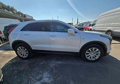 Crystal White Tri-Coat 2023 Cadillac XT4 Luxury