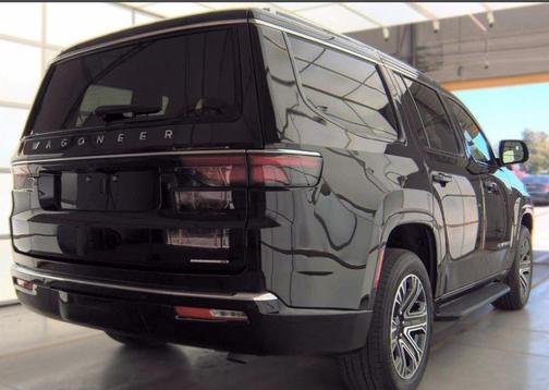 Diamond Black 2024 Jeep Wagoneer Series II