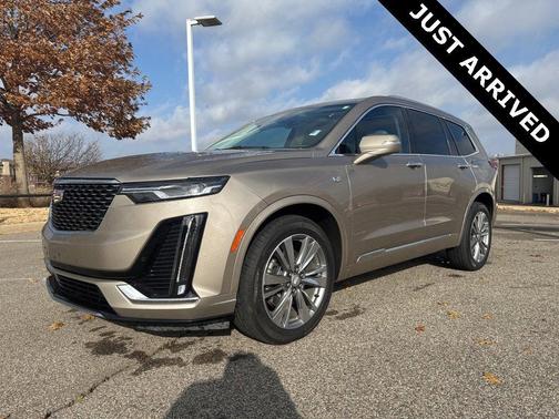 2022 Cadillac XT6 Premium Luxury AWD