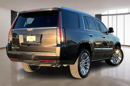 2018 Cadillac Escalade Premium Luxury