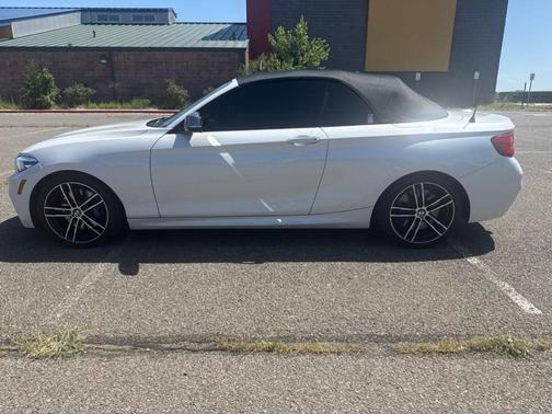 Alpine White 2018 BMW M240 i xDrive