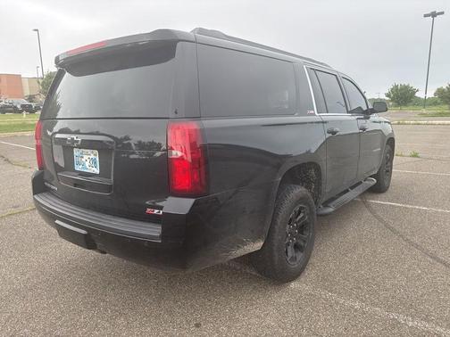 Black 2017 Chevrolet Suburban LT
