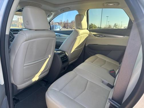 2017 Cadillac XT5 Premium Luxury