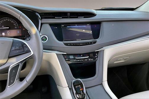 2017 Cadillac XT5 Premium Luxury