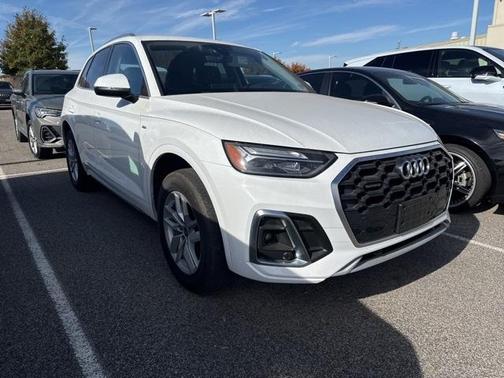 2023 Audi Q5 45 S line quattro Premium