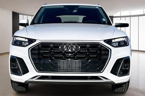 2023 Audi Q5 45 S line quattro Premium