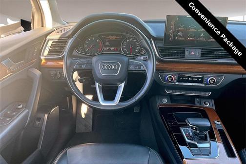 2023 Audi Q5 45 S line quattro Premium