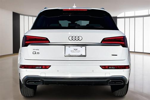2023 Audi Q5 45 S line quattro Premium