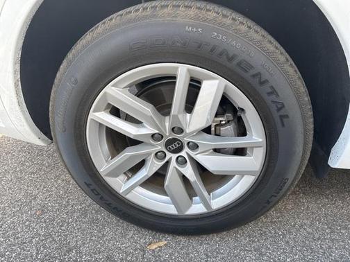 2023 Audi Q5 45 S line quattro Premium