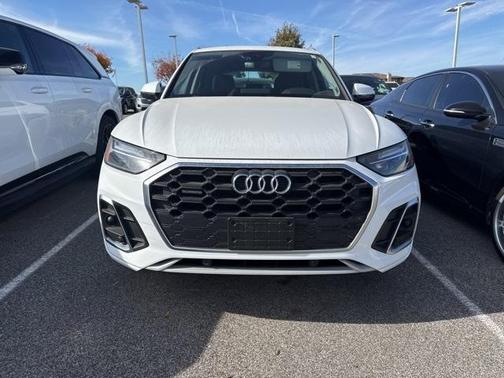 2023 Audi Q5 45 S line quattro Premium