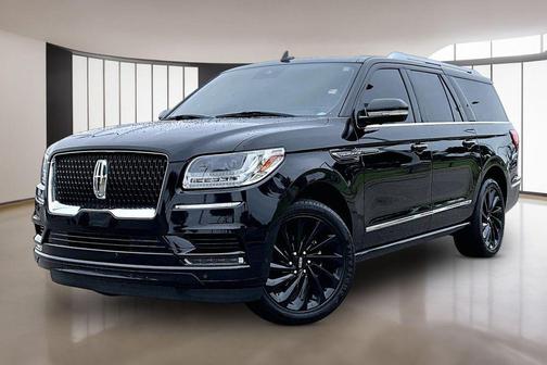 Black 2020 Lincoln Navigator L Reserve
