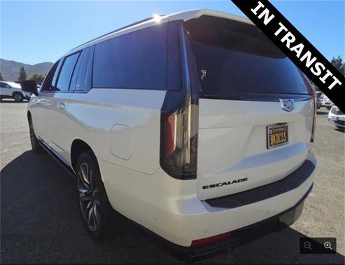 2022 Cadillac Escalade ESV Sport