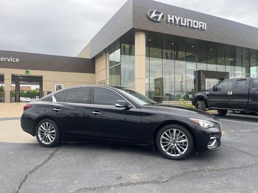 Black Obsidian 2023 INFINITI Q50 LUXE