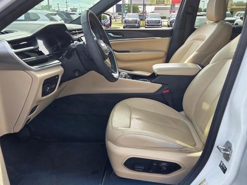Bright White Clearcoat 2022 Jeep Grand Cherokee 4xe Base