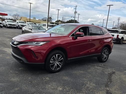 2024 Toyota Venza LE