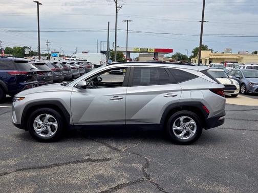 Shimmering Silver 2024 Hyundai TUCSON SEL