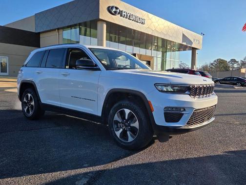 2024 Jeep Grand Cherokee 4xe Base