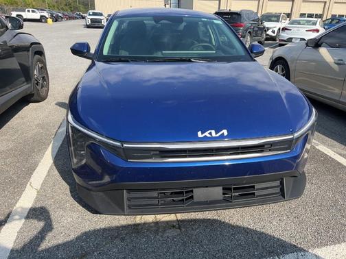 Deep Sea Blue 2025 Kia K4